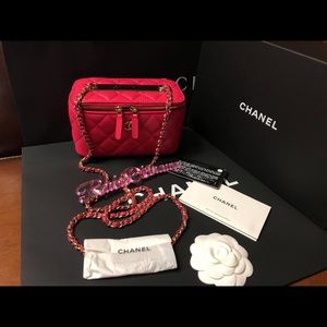 BNIB Pink Vanity Chanel